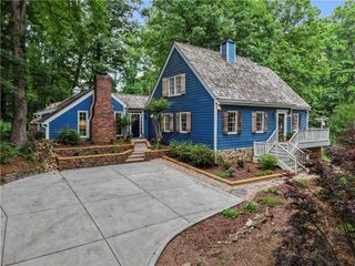 2872 Mcpherson Road NE, Roswell, GA 30075