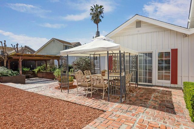 1900 W Lowell Ave, Tracy, CA 95376