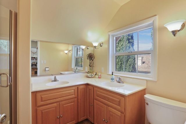 1900 W Lowell Ave, Tracy, CA 95376