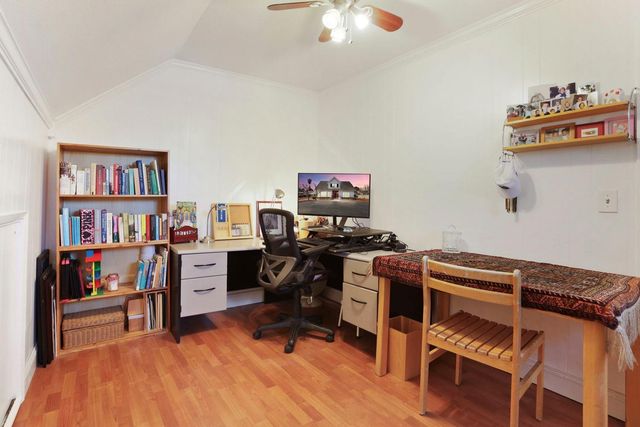 1900 W Lowell Ave, Tracy, CA 95376
