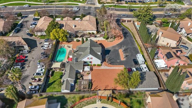 1900 W Lowell Ave, Tracy, CA 95376
