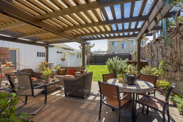 1900 W Lowell Ave, Tracy, CA 95376