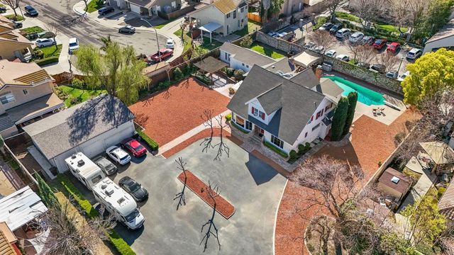 1900 W Lowell Ave, Tracy, CA 95376