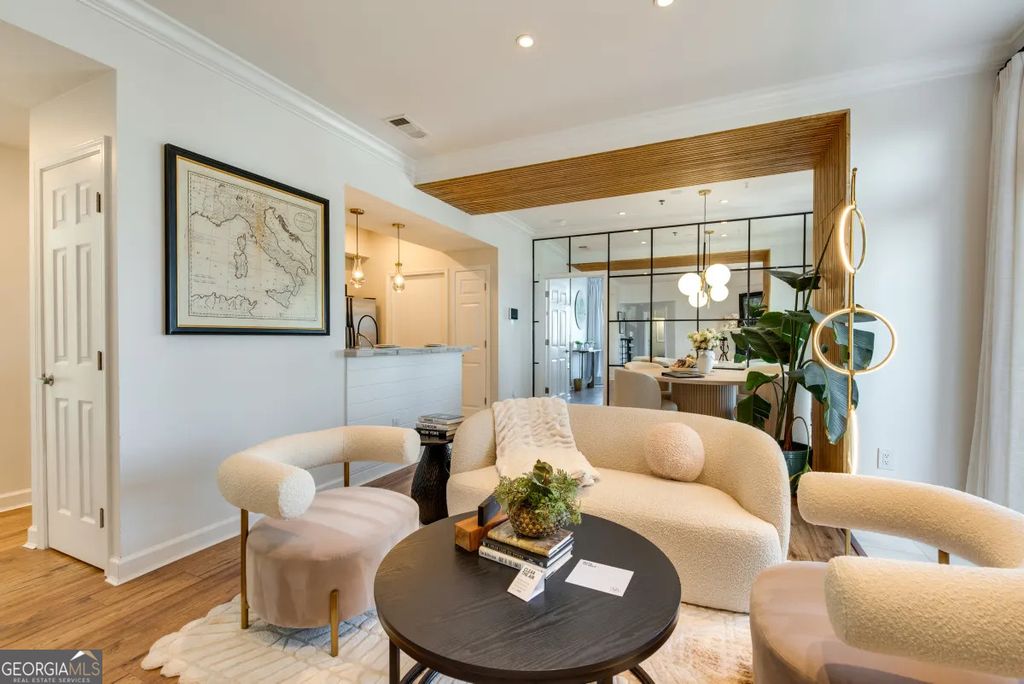 2161 Peachtree Road NE 801, Atlanta, GA 30309