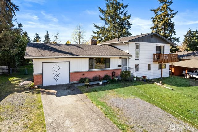 513 Harrington Avenue NE, Renton, WA 98056