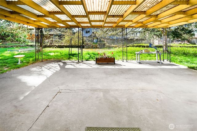 513 Harrington Avenue NE, Renton, WA 98056