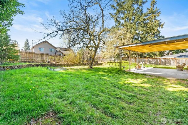 513 Harrington Avenue NE, Renton, WA 98056