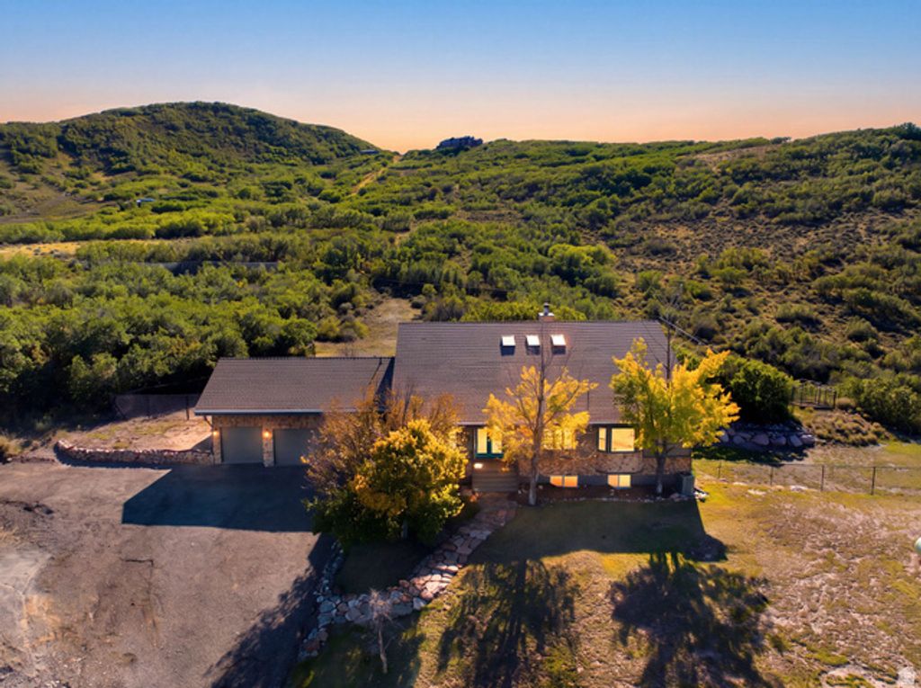 2970 SPRING HILL DR, Coalville, UT 84017 — exterior