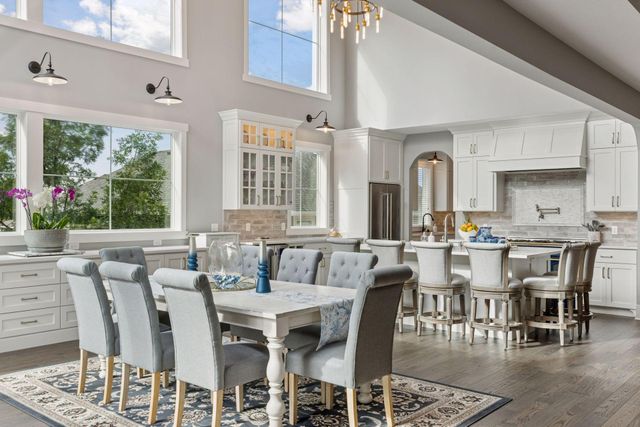 6311 Montee Drive, Eden Prairie, MN 55344