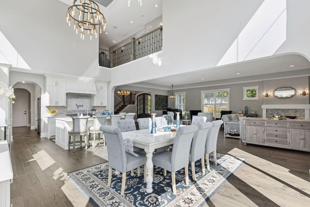 6311 Montee Drive, Eden Prairie, MN 55344