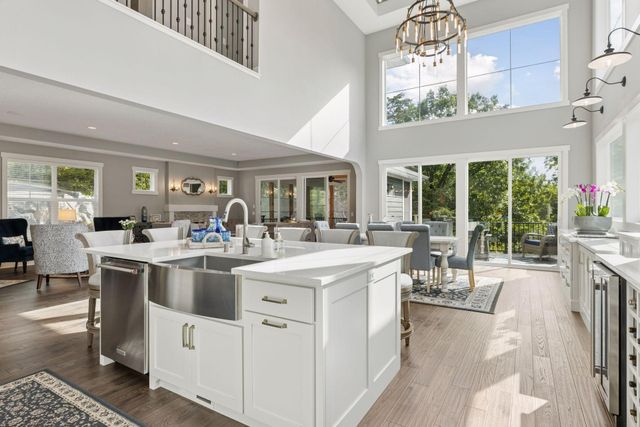 6311 Montee Drive, Eden Prairie, MN 55344