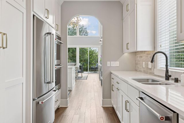 6311 Montee Drive, Eden Prairie, MN 55344