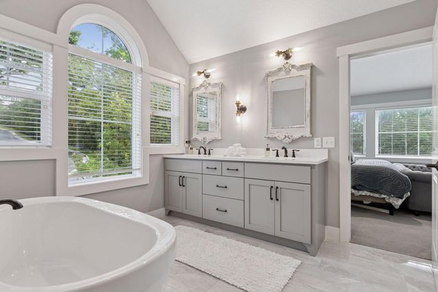 6311 Montee Drive, Eden Prairie, MN 55344