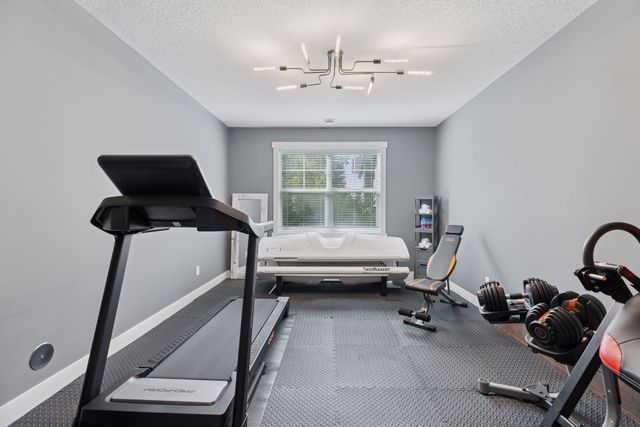 6311 Montee Drive, Eden Prairie, MN 55344