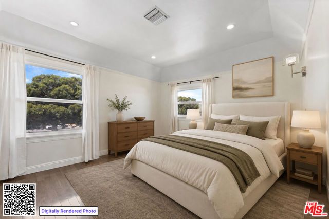 5245 San Vicente Avenue, Los Angeles, CA 90019