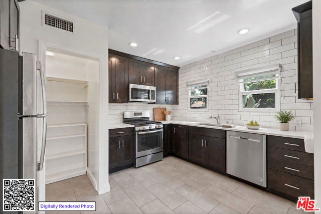 5245 San Vicente Avenue, Los Angeles, CA 90019