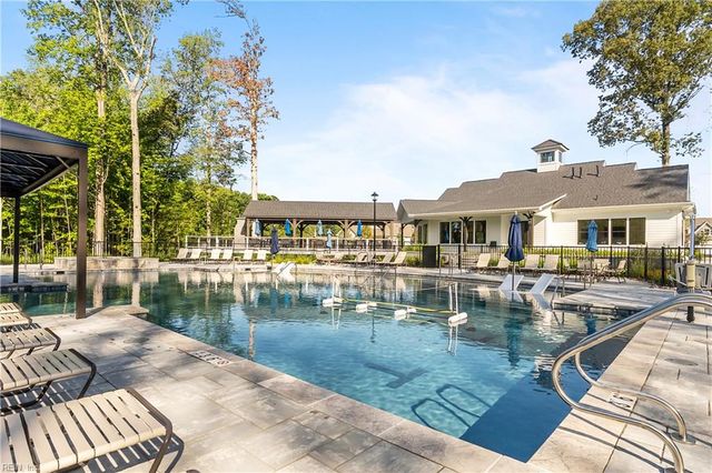 2058 Striper CT, Carrollton, VA 23314