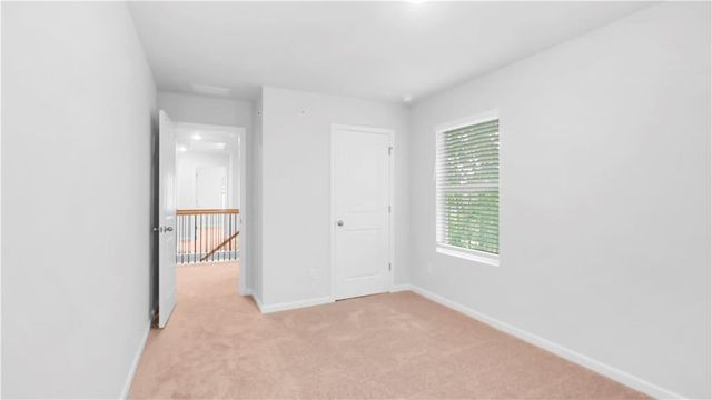 371 Lanier Circle, Woodstock, GA 30189