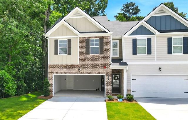 371 Lanier Circle, Woodstock, GA 30189