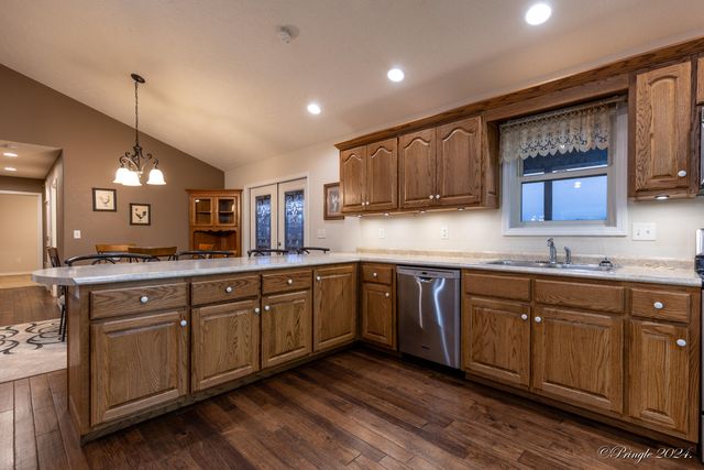 5773 County Road 1370, West Plains, MO 65775