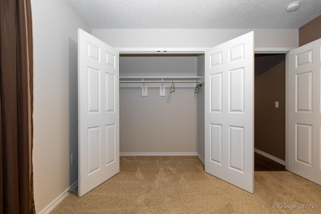 5773 County Road 1370, West Plains, MO 65775