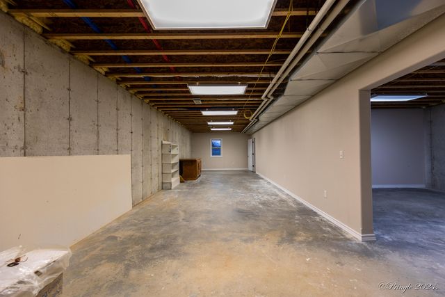 5773 County Road 1370, West Plains, MO 65775