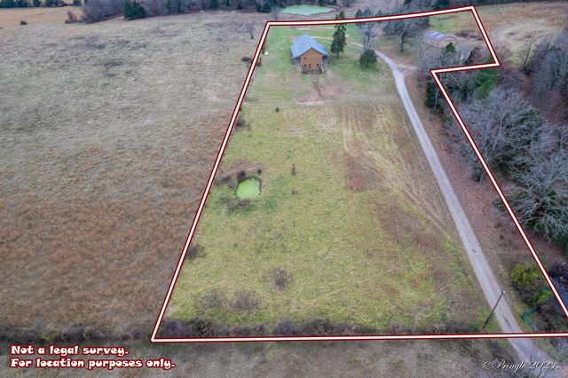 5773 County Road 1370, West Plains, MO 65775