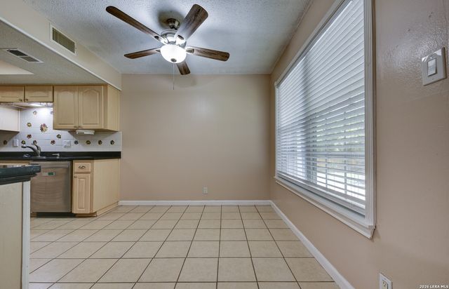 2701 Burning Ridge, San Antonio, TX 78247