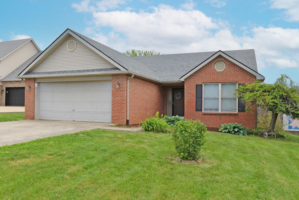 164 Buckingham Lane, Winchester, KY 40391