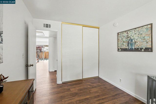 2498 La Reina St, Pinole, CA 94564