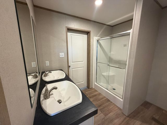 110 W Cedar Grove Road, Irvine, KY 40336