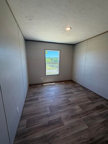 110 W Cedar Grove Road, Irvine, KY 40336