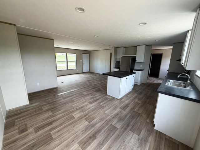 110 W Cedar Grove Road, Irvine, KY 40336
