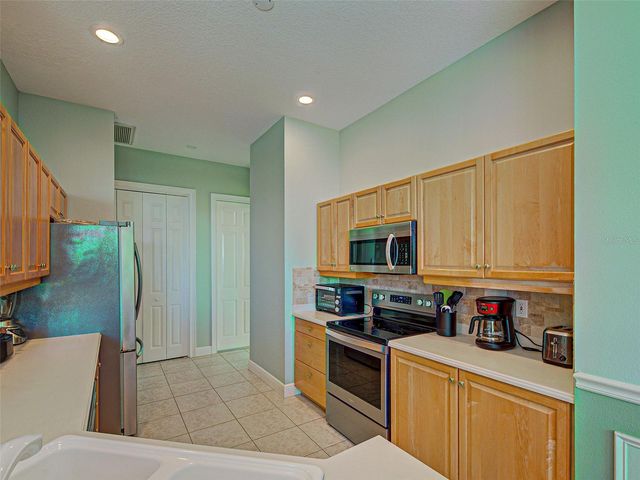 5017 BELLA TERRA DRIVE, Venice, FL 34293