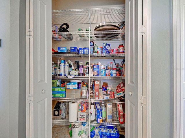 5017 BELLA TERRA DRIVE, Venice, FL 34293