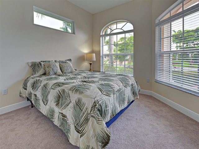 5017 BELLA TERRA DRIVE, Venice, FL 34293