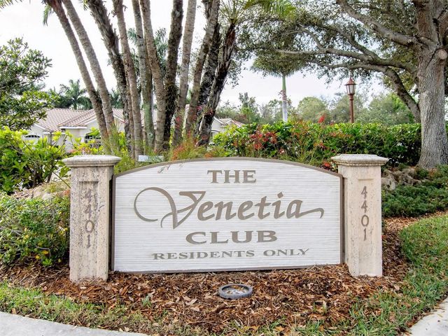 5017 BELLA TERRA DRIVE, Venice, FL 34293