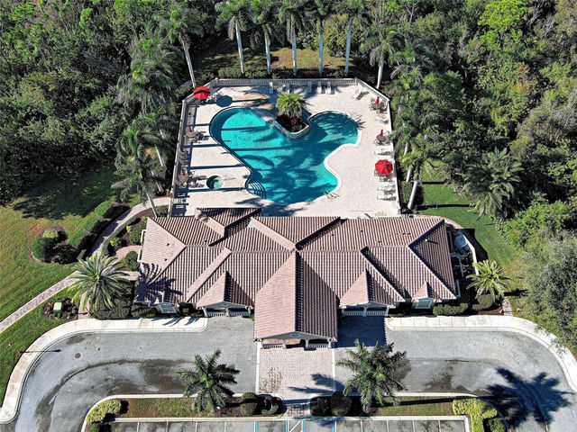 5017 BELLA TERRA DRIVE, Venice, FL 34293