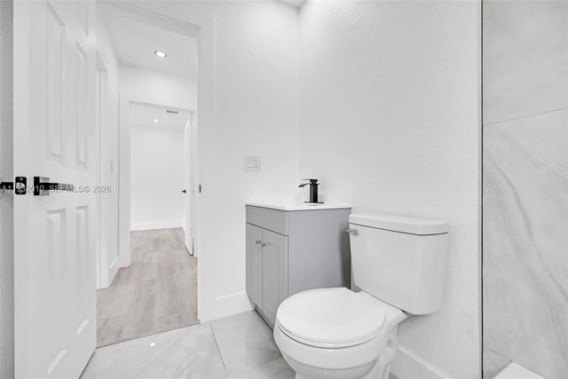 12621 NW 22nd Ct, Miami, FL 33167