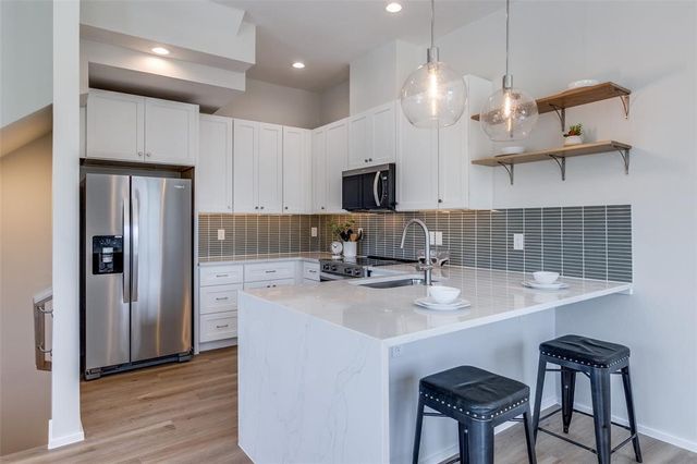 3308 Birmingham Avenue 9, Dallas, TX 75210