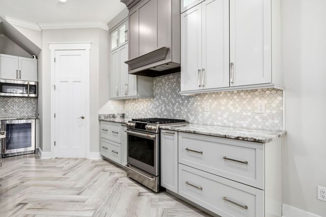 818 Morrall Dr., North Myrtle Beach, SC 29582
