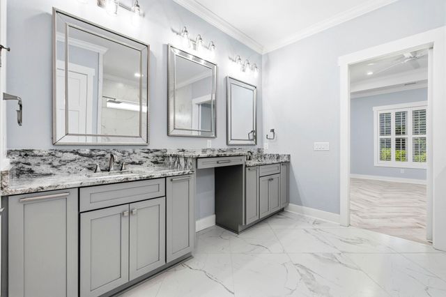 818 Morrall Dr., North Myrtle Beach, SC 29582