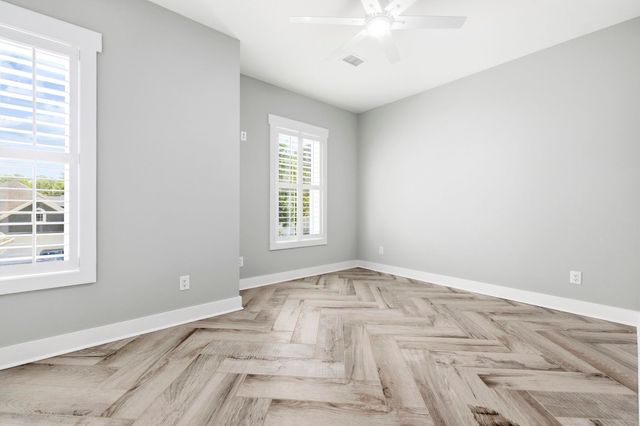 818 Morrall Dr., North Myrtle Beach, SC 29582
