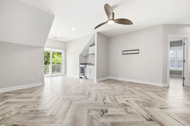 818 Morrall Dr., North Myrtle Beach, SC 29582