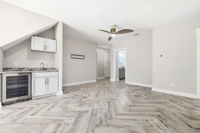 818 Morrall Dr., North Myrtle Beach, SC 29582