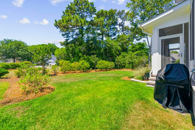 818 Morrall Dr., North Myrtle Beach, SC 29582