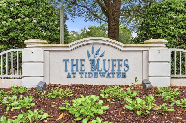 818 Morrall Dr., North Myrtle Beach, SC 29582