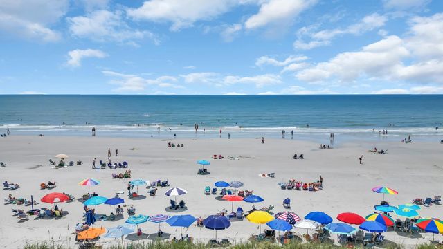 818 Morrall Dr., North Myrtle Beach, SC 29582