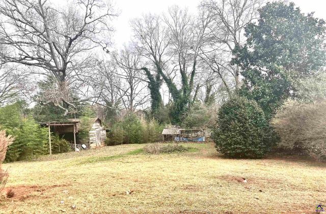 290 W Valley Drive, Fort Valley, GA 31030