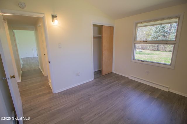 20 Knadler Drive, Colonie, NY 12110